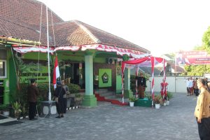 Upacara Bendera Peringatan HUT Ke 79 Kemerdekaan RI, Kasubbag TU : HUT Ri Adalah Spirit Menjaga Harmoni Indonesia